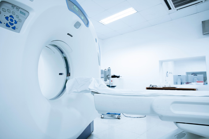 固定装具の作成と治療計画用CTの撮影